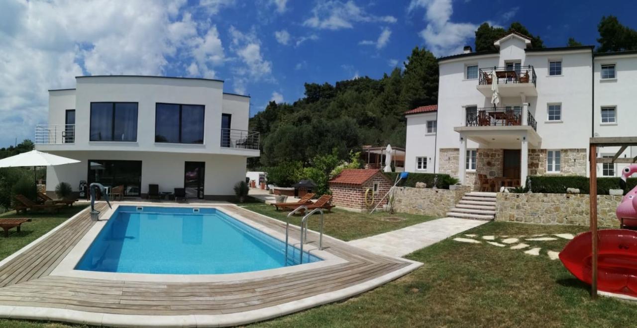 Villa Joy 4Ever Banjol Exterior foto